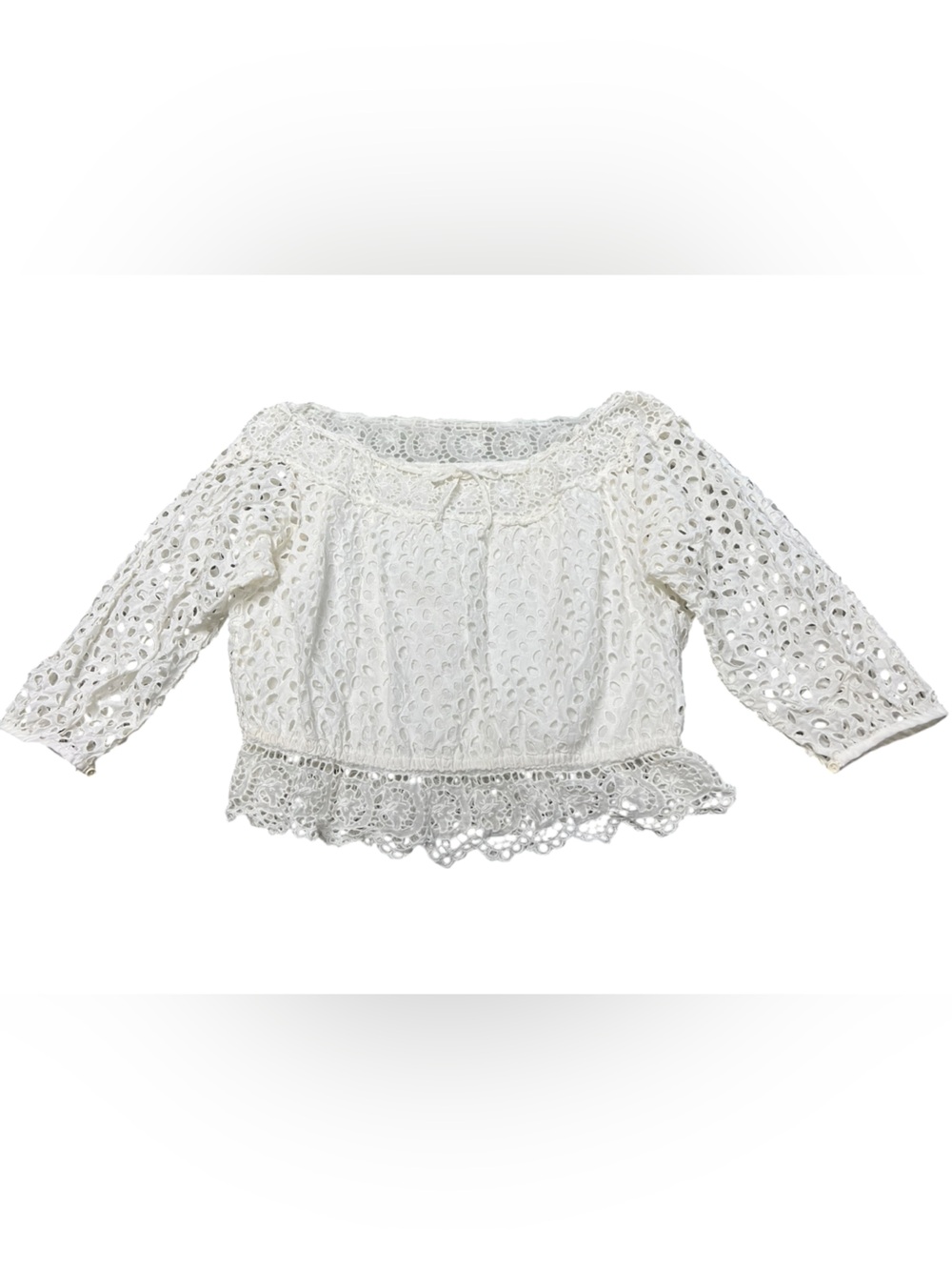 White eyelet off the shoulder lace trim 3/4 sleeve peasant blouse cottagecore